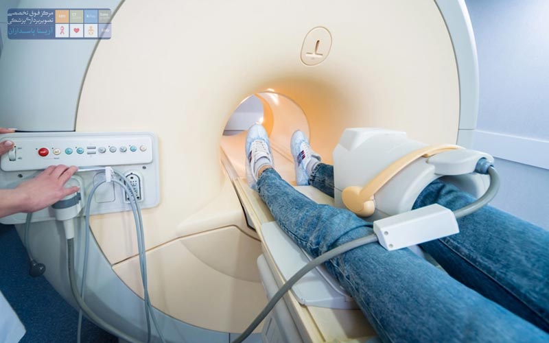 کاربردهای MRI زانو در تشخیص بیماری‌ها